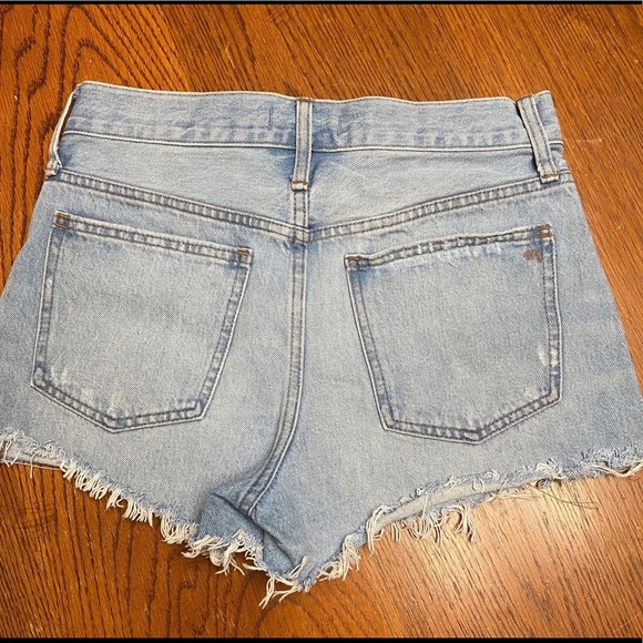 Madewell - denim shorts - Picture 2 of 2